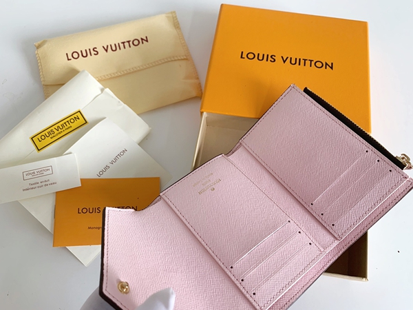 LVコピーウォレット角部分ディテール